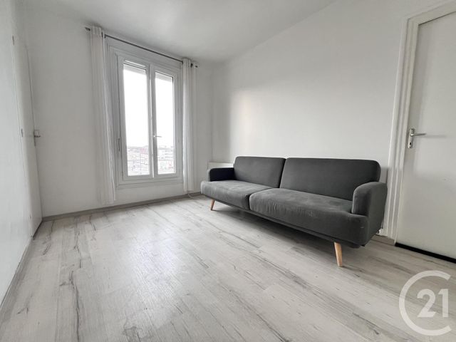 Appartement F2 à vendre - 2 pièces - 25.55 m2 - LA PLAINE ST DENIS - 93 - ILE-DE-FRANCE - Century 21 Wilson Immobilier